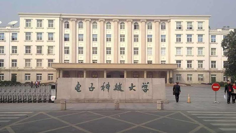 揭秘SMT贴片加工：定制服务背后的技术奥秘